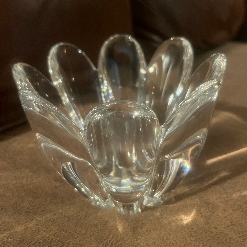 Elegant Clear Glass Decorative Tulip Bowl